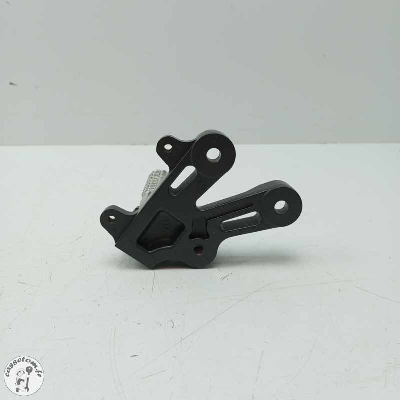 Platine repose pied avant gauche  Yamaha 700 Yzf-r 7 2021 - Cassetom - Nos pieces motos
