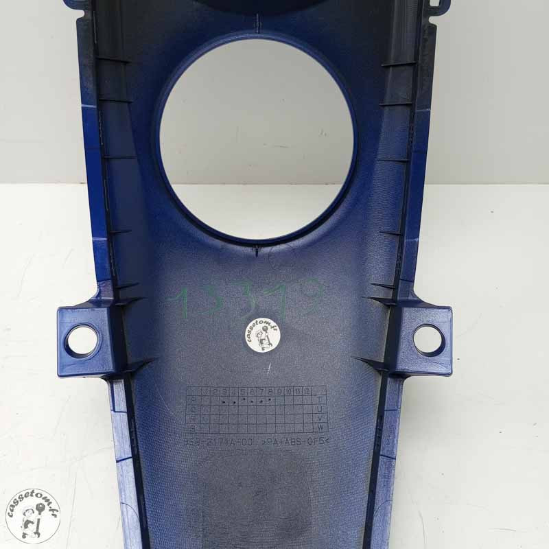 Couvre réservoir centrale  Yamaha 700 Yzf-r 10 2021 - Cassetom - Nos pieces motos
