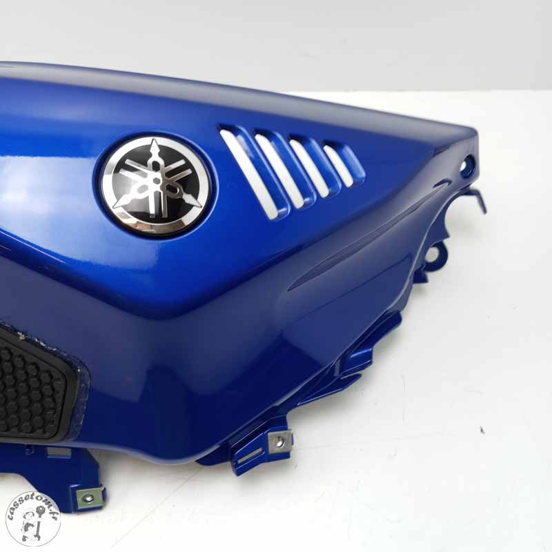 Couvre réservoir droit  Yamaha 700 Yzf-r 11 2021 - Cassetom - Nos pieces motos