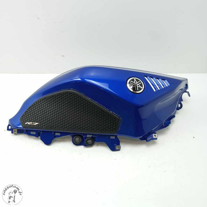 Couvre réservoir droit  Yamaha 700 Yzf-r 11 2021 - Cassetom - Nos pieces motos