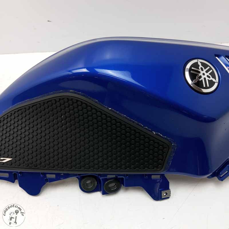 Couvre réservoir droit  Yamaha 700 Yzf-r 11 2021 - Cassetom - Nos pieces motos