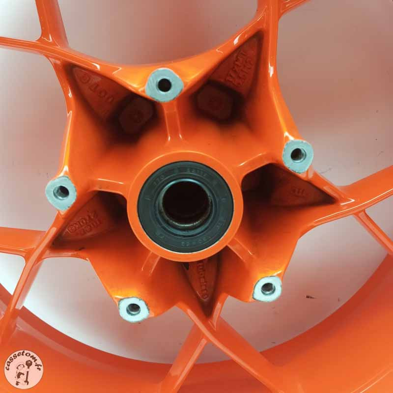 Jante arrière  Ktm 790 duke l 2021 - Cassetom - Nos pieces motos