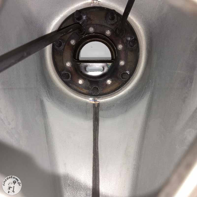 Réservoir  Ktm 790 duke l 2021 - Cassetom - Nos pieces motos