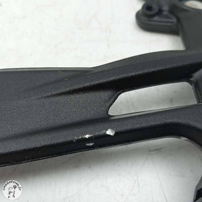 Platine avec repose pied avant droit   Ktm 790 duke l 2021 - Cassetom - Nos pieces motos