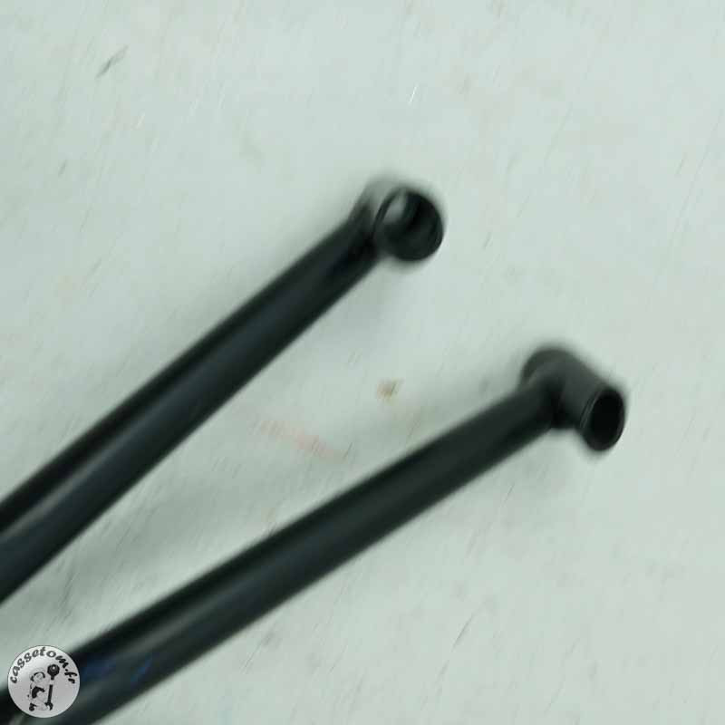 Platine avec repose pied arrière gauche  Ktm 790 duke l 2021 - Cassetom - Nos pieces motos