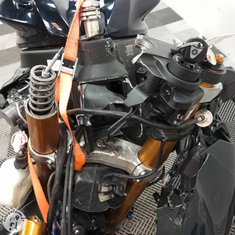 YAMAHA YZFR6 599 2019 accidentée - La Casse de l Oncle Tom