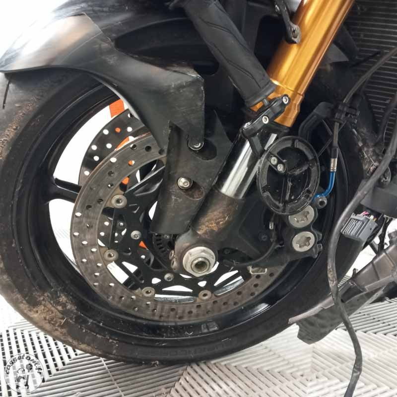 YAMAHA YZFR6 599 2019 accidentée - La Casse de l Oncle Tom