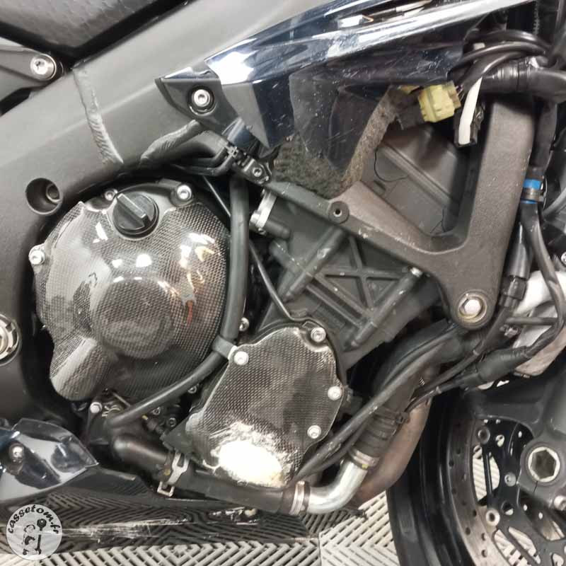 YAMAHA YZFR6 599 2019 accidentée - La Casse de l Oncle Tom