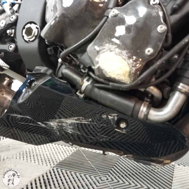 YAMAHA YZFR6 599 2019 accidentée - La Casse de l Oncle Tom