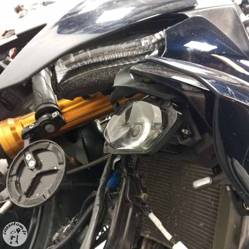 YAMAHA YZFR6 599 2019 accidentée - La Casse de l Oncle Tom