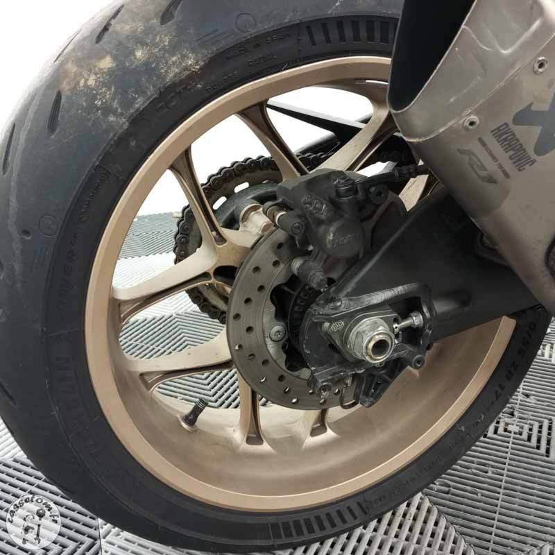 YAMAHA YZFR1 998 2016 accidentée - La Casse de l Oncle Tom