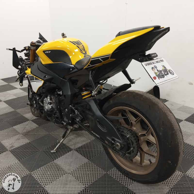 YAMAHA YZFR1 998 2016 accidentée - La Casse de l Oncle Tom