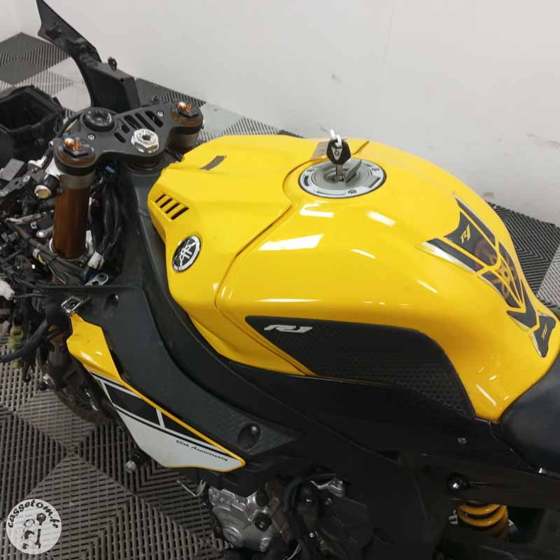 YAMAHA YZFR1 998 2016 accidentée - La Casse de l Oncle Tom