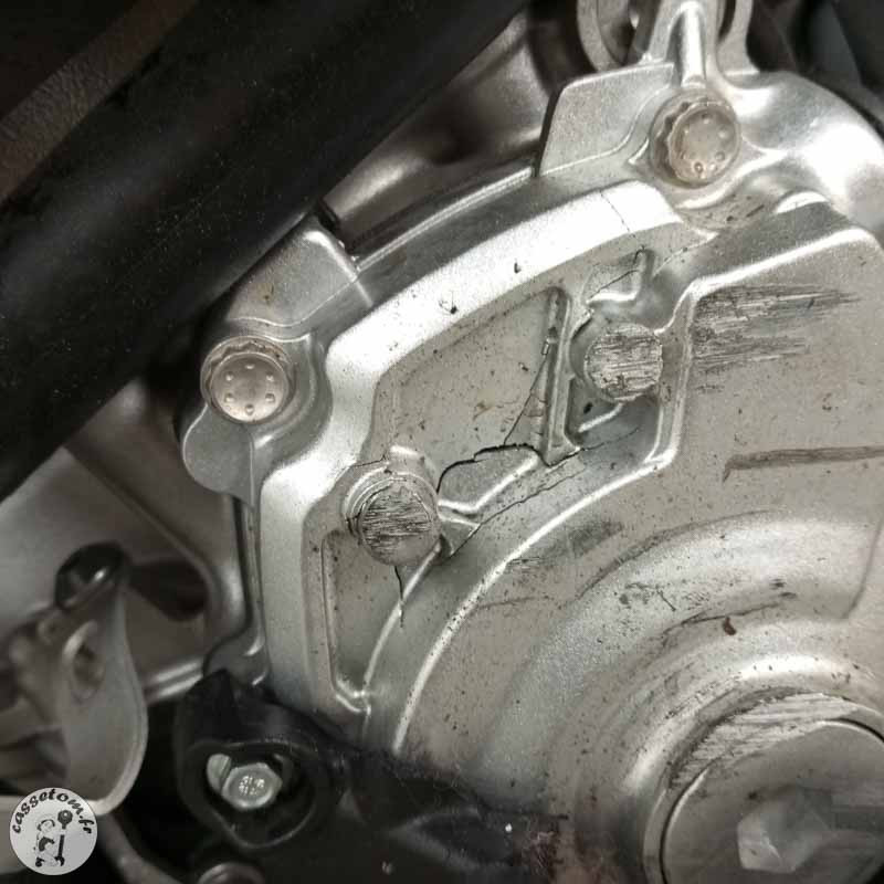 YAMAHA YZFR1 998 2016 accidentée - La Casse de l Oncle Tom