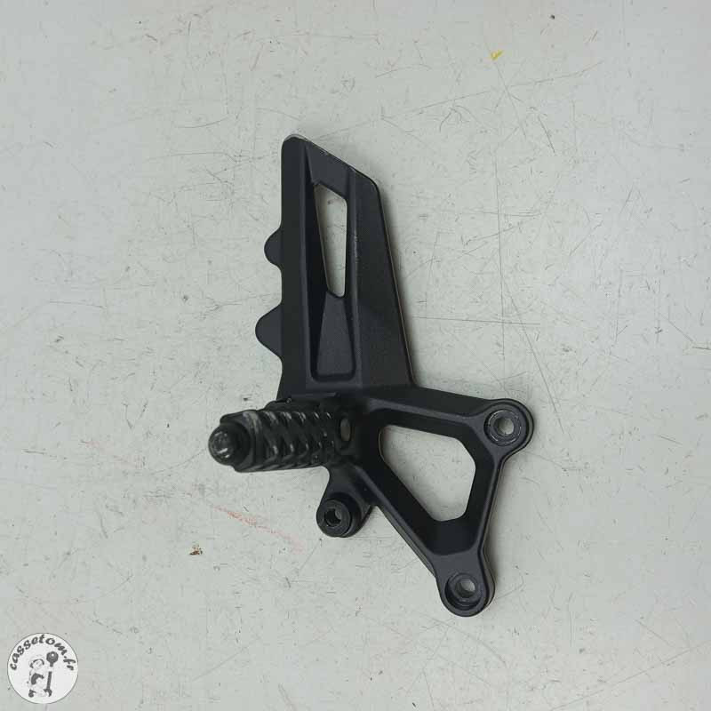 Platine avec repose pied avant droit  Ktm 1290 super duck gt 2017 - Cassetom - Nos pieces motos