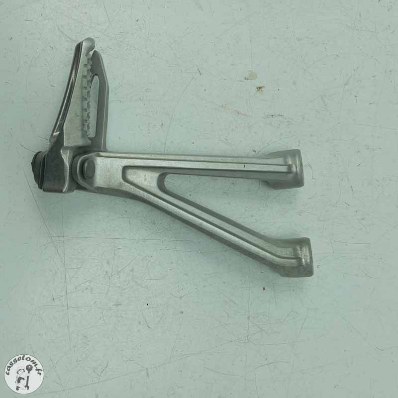 Platine  + repose pied arrière droit Honda 650 cbr ra 2022 - Cassetom - Nos pieces motos