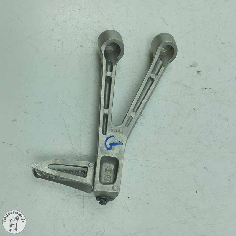 Platine + repose pied arrière gauche Honda 650 cbr ra 2022 - Cassetom - Nos pieces motos