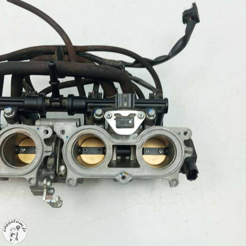 Rampe d'injection  Honda 650 cbr ra 2022 - Cassetom - Nos pieces motos