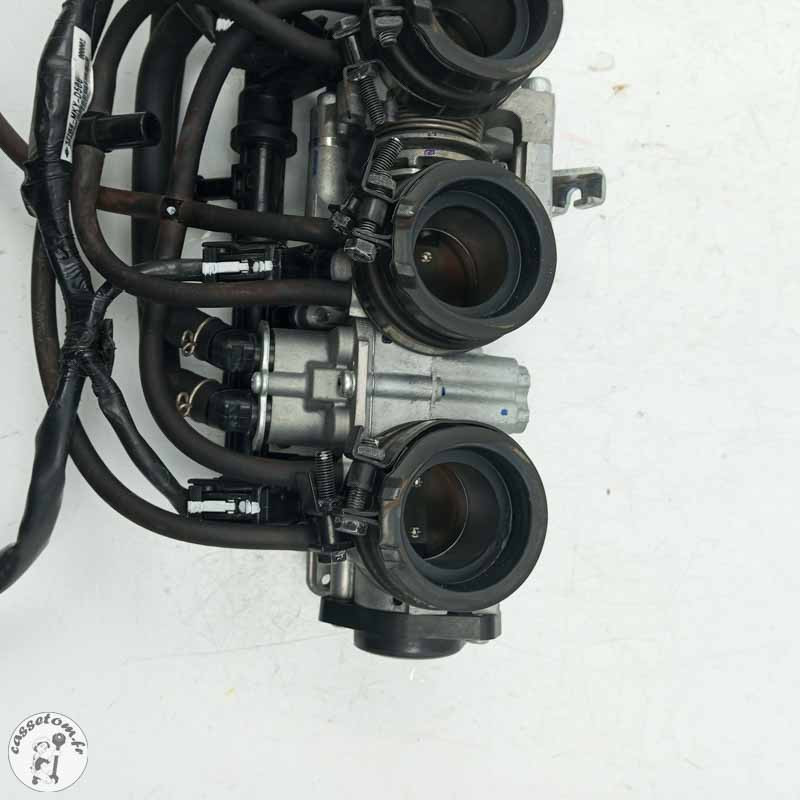 Rampe d'injection  Honda 650 cbr ra 2022 - Cassetom - Nos pieces motos