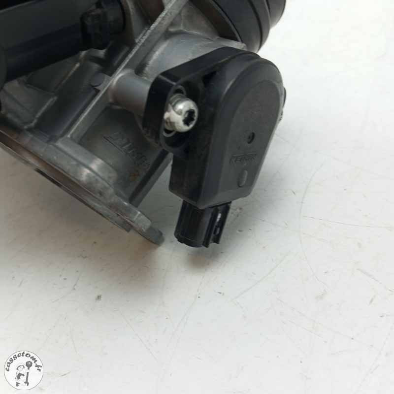 Rampe d'injection  Honda 650 cbr ra 2022 - Cassetom - Nos pieces motos