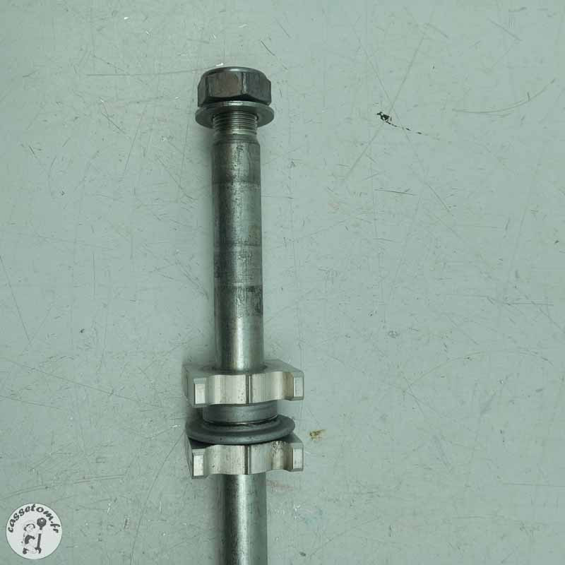 Axe de roue arrière Honda 650 cbr ra 2022 - Cassetom - Nos pieces motos
