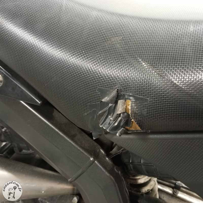 DERBI 50 SENDA 2012 accidentée - La Casse de l Oncle Tom