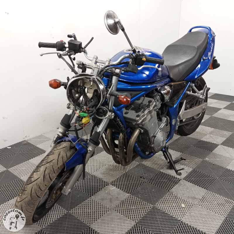 SUZUKI GSF650 600 2002 accidentée - La Casse de l Oncle Tom