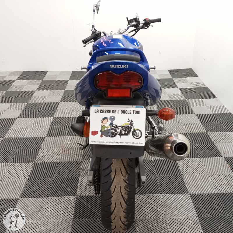 SUZUKI GSF650 600 2002 accidentée - La Casse de l Oncle Tom