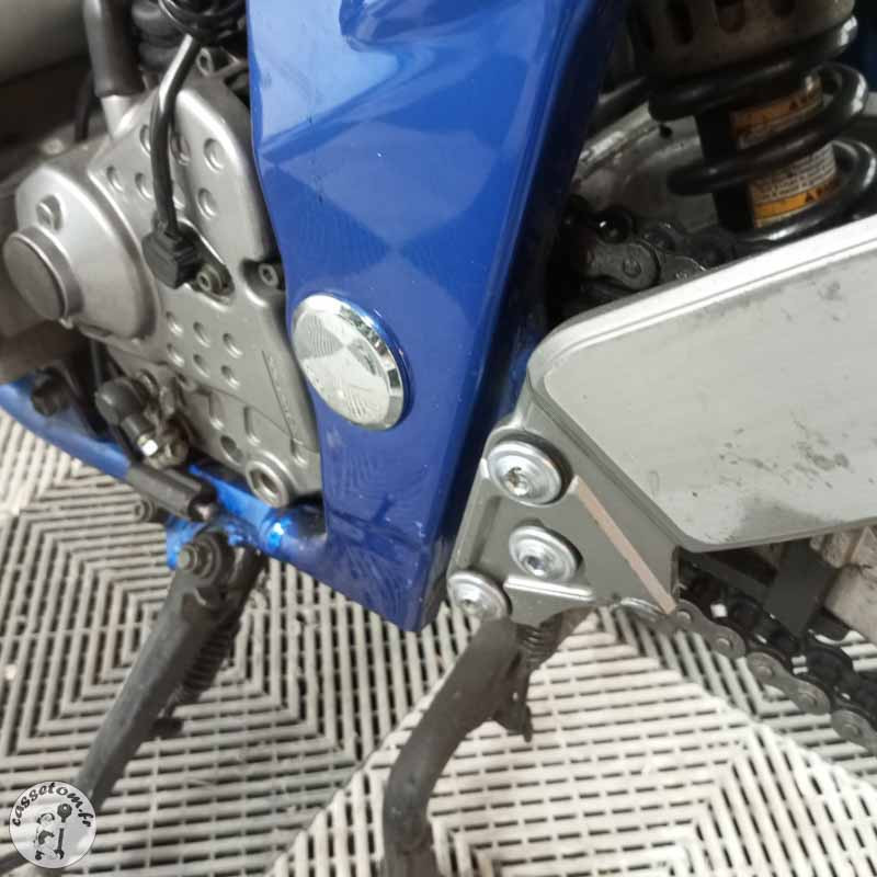 SUZUKI GSF650 600 2002 accidentée - La Casse de l Oncle Tom