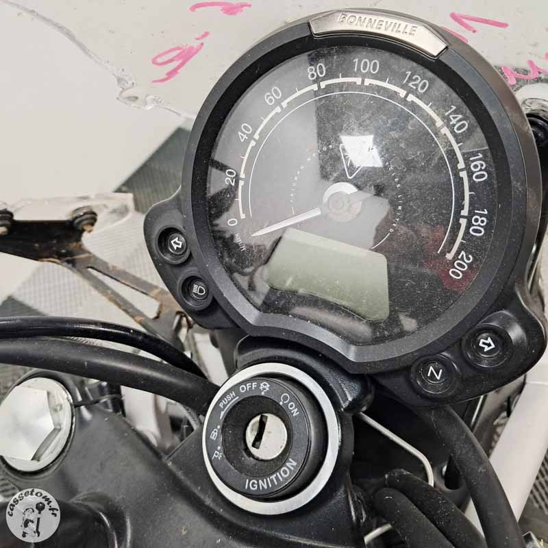TRIUMPH STREETSCR 900 2020 accidentée - La Casse de l Oncle Tom