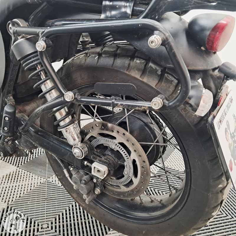 TRIUMPH STREETSCR 900 2020 accidentée - La Casse de l Oncle Tom