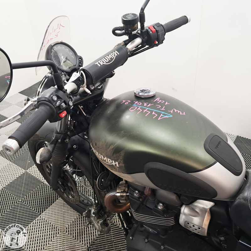 TRIUMPH STREETSCR 900 2020 accidentée - La Casse de l Oncle Tom