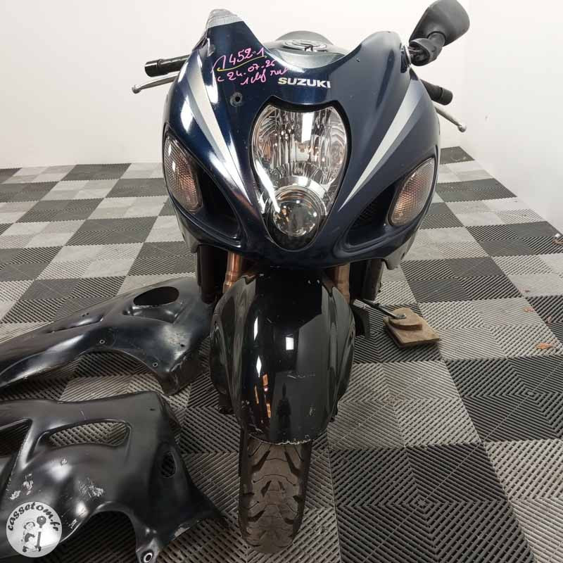 SUZUKI GSX1300R HAYABUSA 1300 2005 accidentée - La Casse de l Oncle To