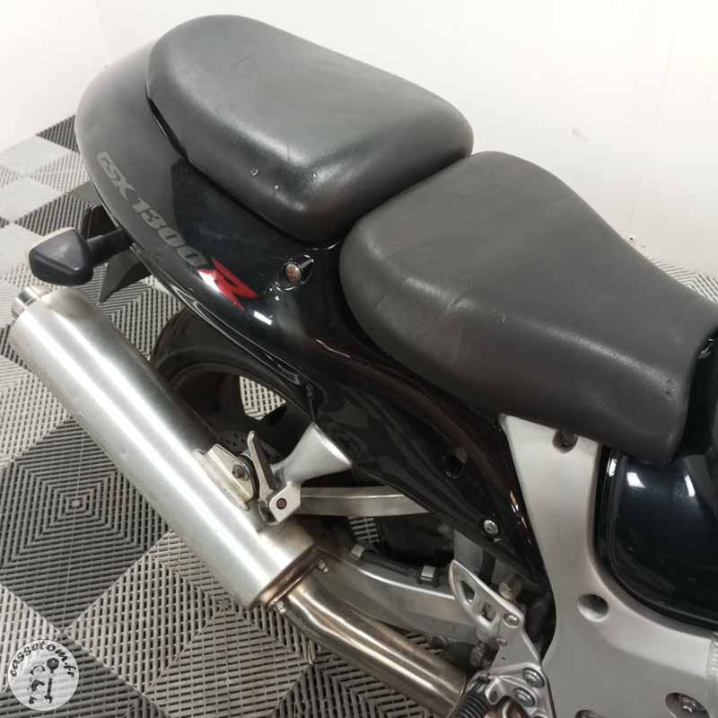 SUZUKI GSX1300R HAYABUSA 1300 2005 accidentée - La Casse de l Oncle To