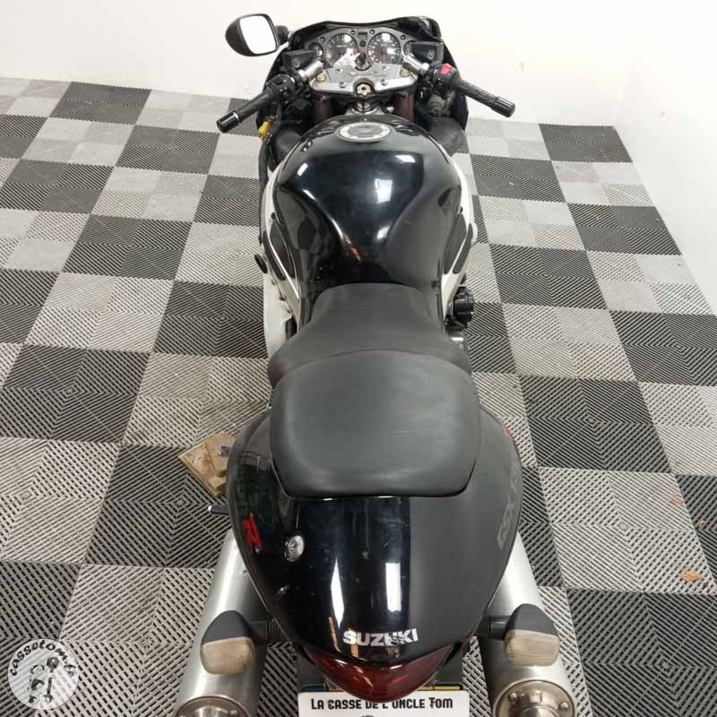 SUZUKI GSX1300R HAYABUSA 1300 2005 accidentée - La Casse de l Oncle To