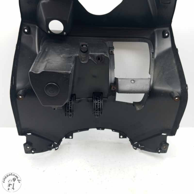 Tablier intérieur Yamaha 125 x max 2008 - Cassetom - Nos pieces motos