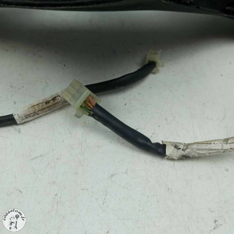 Entourage compteur Yamaha 125 x max 2008 - Cassetom - Nos pieces motos