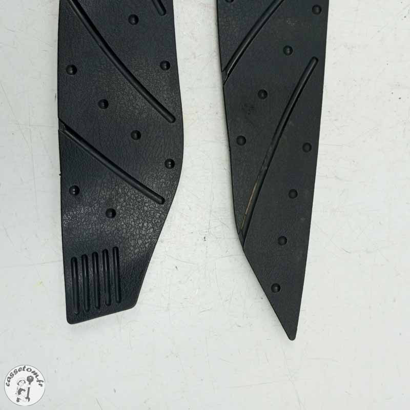 Tapis de reposes pieds  Yamaha 125 x max 2008 - Cassetom - Nos pieces motos