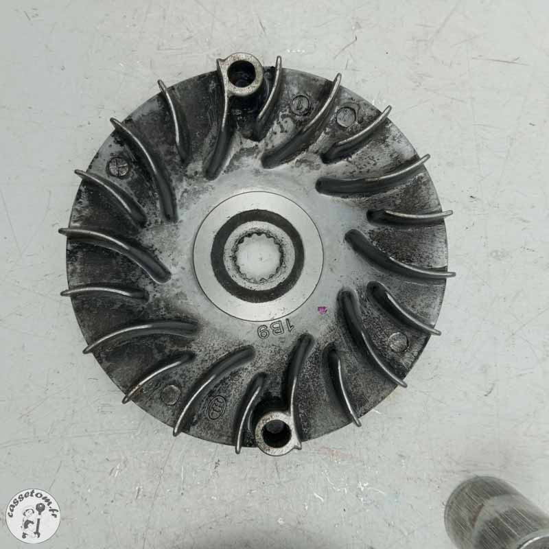 Variateur  Yamaha 125 x max 2008 - Cassetom - Nos pieces motos