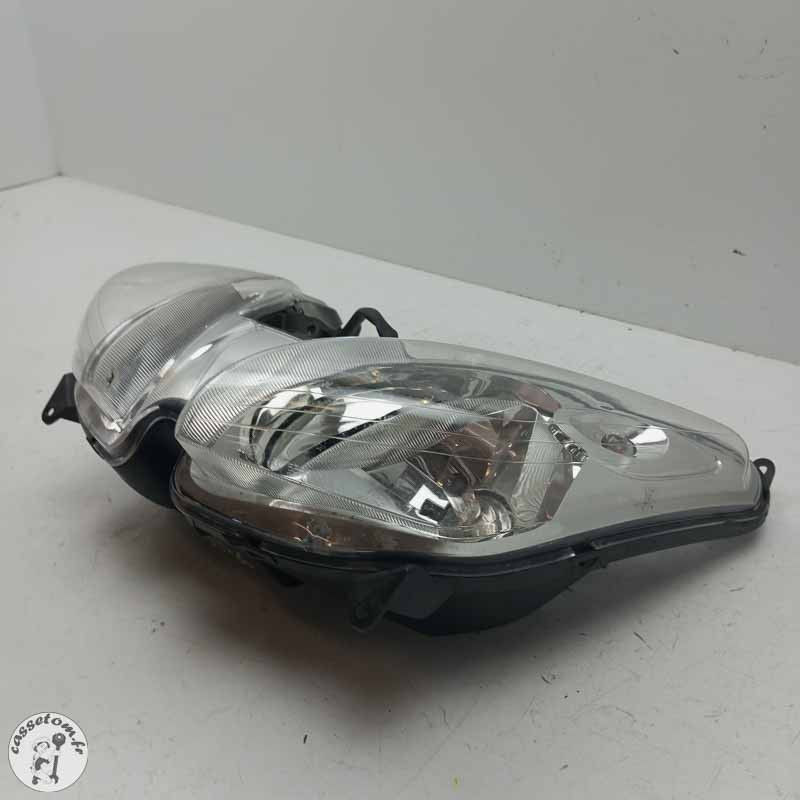 Optique  Yamaha 125 x max 2008 - Cassetom - Nos pieces motos