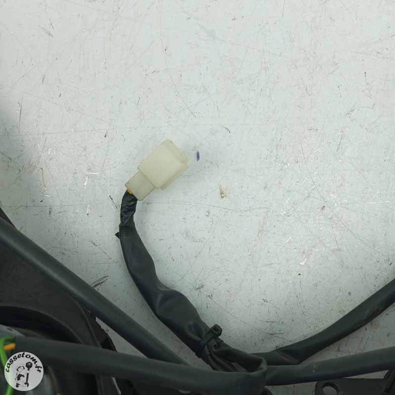 Optique  Yamaha 125 x max 2008 - Cassetom - Nos pieces motos