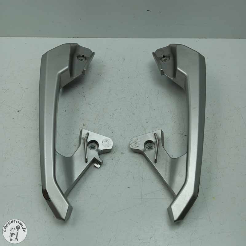 Poignées passager Honda 750 x-adv 2020 - Cassetom - Nos pieces motos
