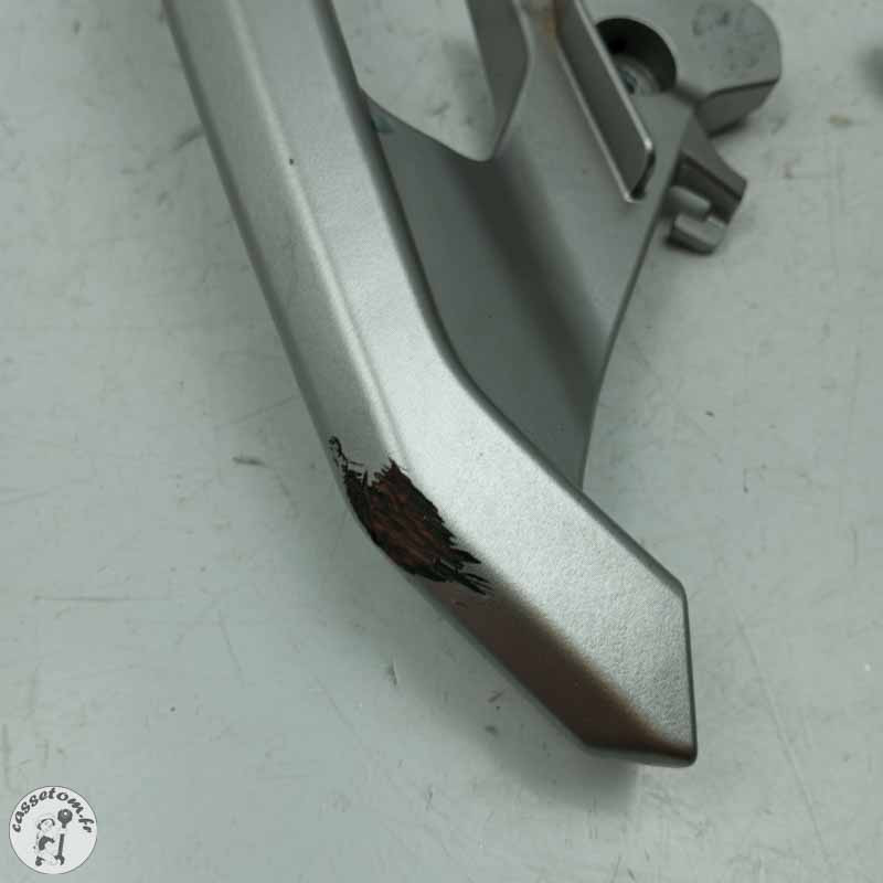 Poignées passager Honda 750 x-adv 2020 - Cassetom - Nos pieces motos