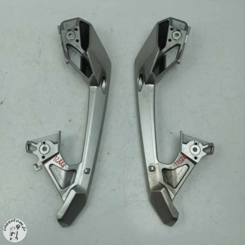 Poignées passager Honda 750 x-adv 2020 - Cassetom - Nos pieces motos