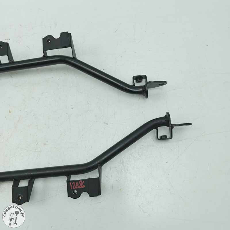 Support marche pied  Honda 750 x-adv 2020 - Cassetom - Nos pieces motos
