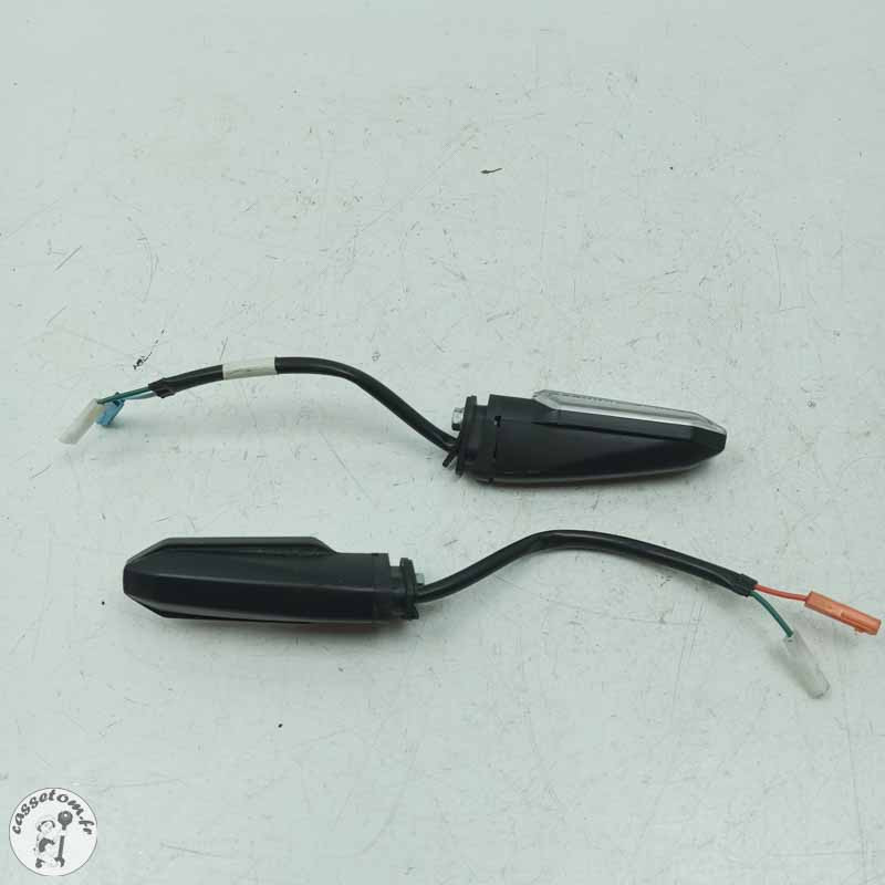 Clignotants arrière  Honda 750 x-adv 2020 - Cassetom - Nos pieces motos