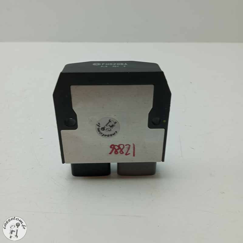 Régulateur  Honda 750 x-adv 2020 - Cassetom - Nos pieces motos