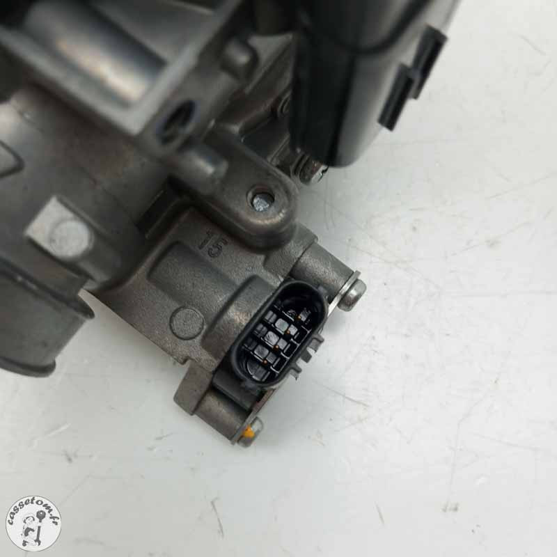 Corps d'injection  Honda 750 x-adv 2020 - Cassetom - Nos pieces motos