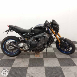 YAMAHA MT-09 890 2021 accidentee - La Casse de l Oncle Tom