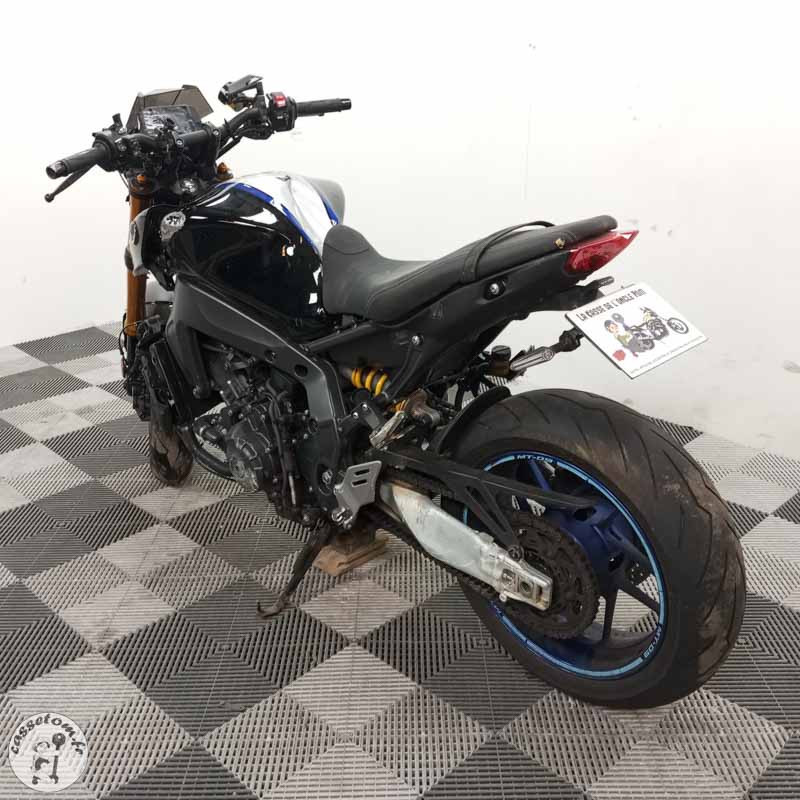 YAMAHA MT-09 890 2021 accidentee - La Casse de l Oncle Tom